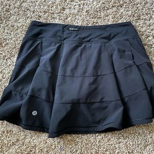 Lululemon athletic skirt-black